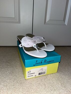 Jack Rogers White Thong Sandal with Whipstitch Medallion